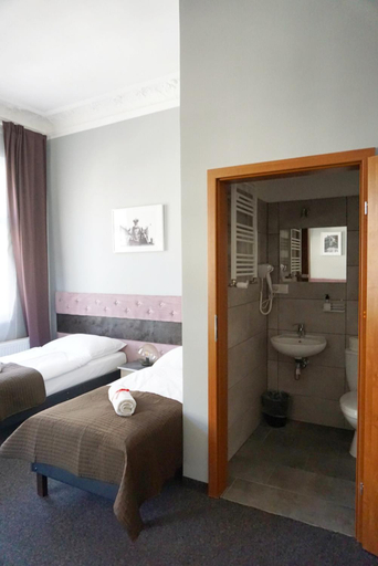 Bathroom 3, Expolis Residence - City Center - 24h POZNAN GLOWNY #betterthanyourEX, Poznań City