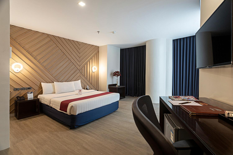 Bedroom 16