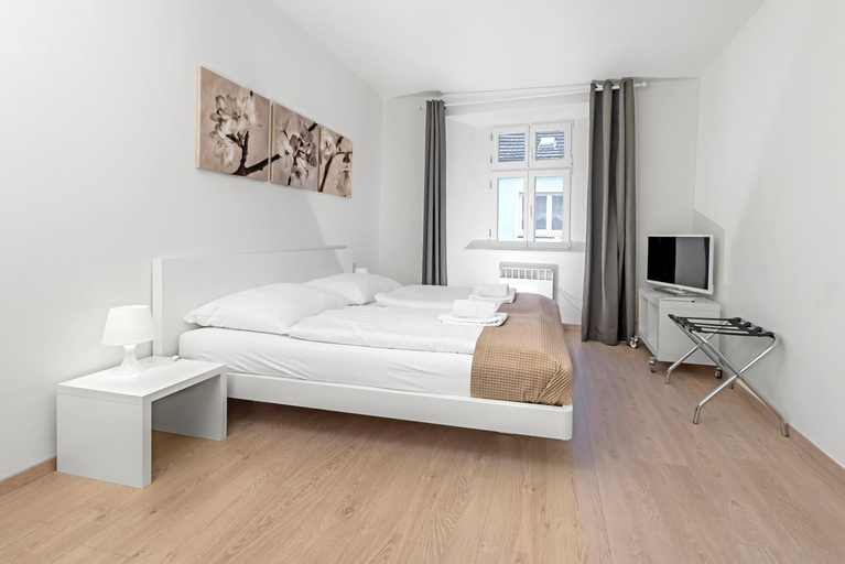Bedroom 2, TGM Hotel Residence, Znojmo