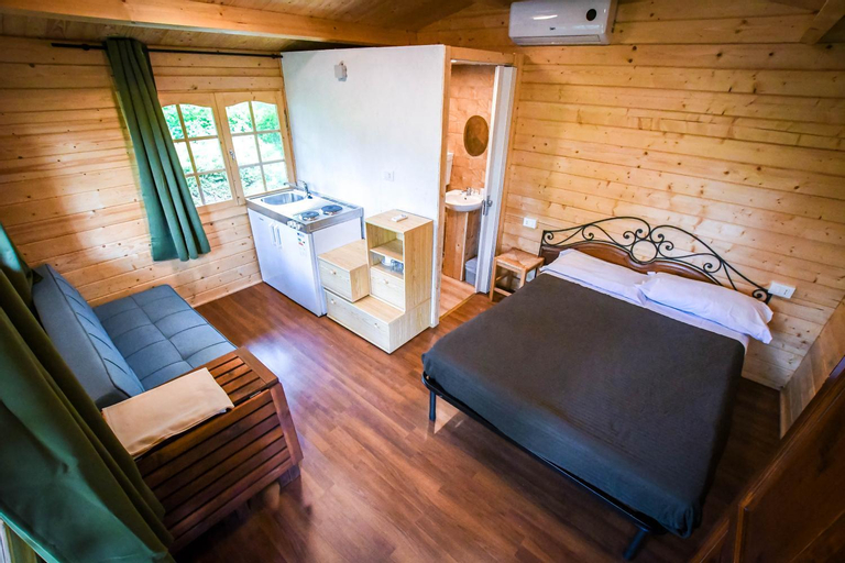 Bedroom 12