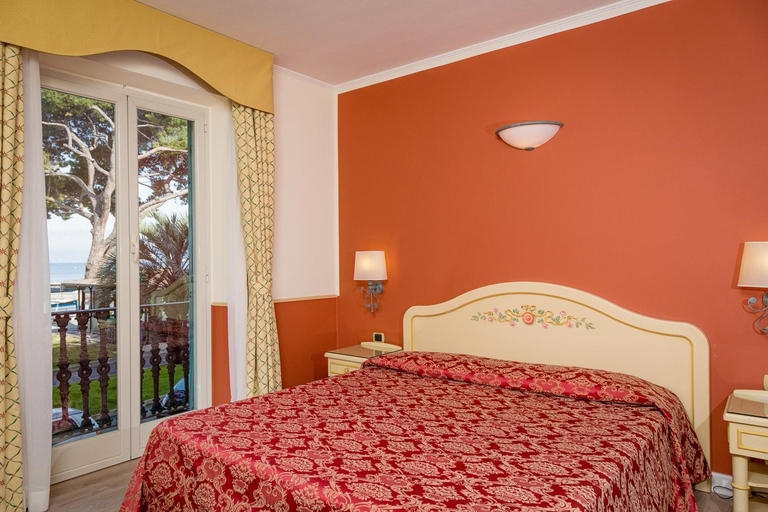 Bedroom 8