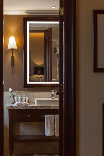 Bathroom 5