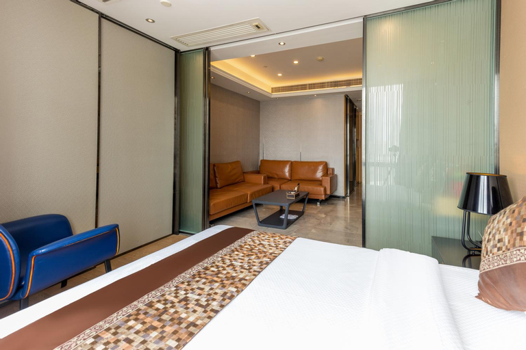 Bedroom 8