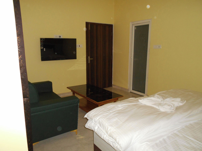 Bedroom 3, Hotel SS Grand & Multicuisine Restaurant, Mirzapur