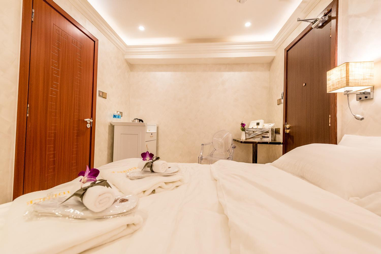 Bedroom 6