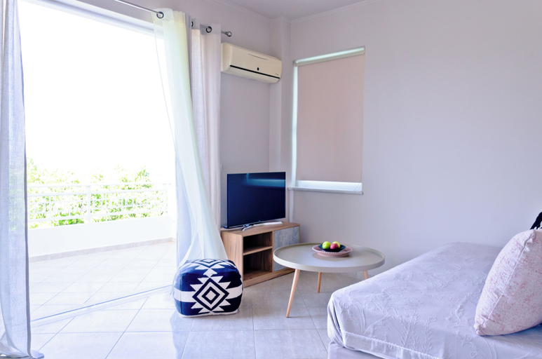 Bedroom 4, Barbaras Apartments, Crete