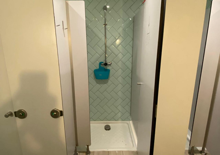 Bathroom 4, Blai Blai Hostel, Guipúzcoa