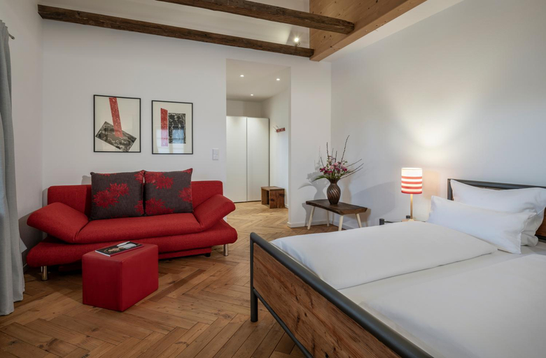 Bedroom 2, Gasthaus Unterwirt, Traunstein