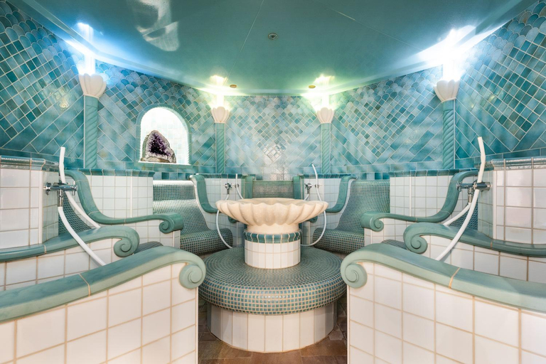 Bathroom 3, Alpenhof, Schwaz
