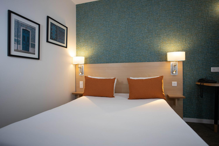 Bedroom 13