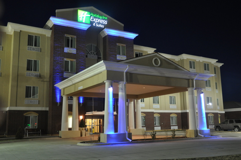 Exterior & Views 2, Holiday Inn Express & Suites DUMAS by IHG, Moore