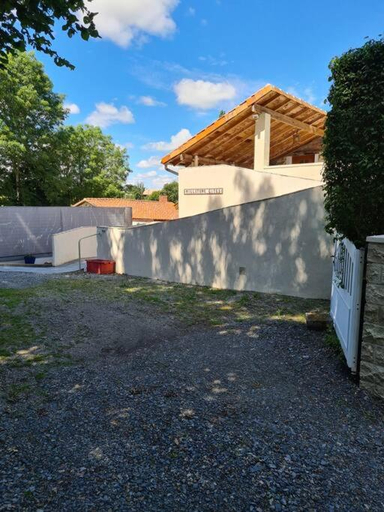 Millstone Gite 2, two bed apartment + shared pool, Charente