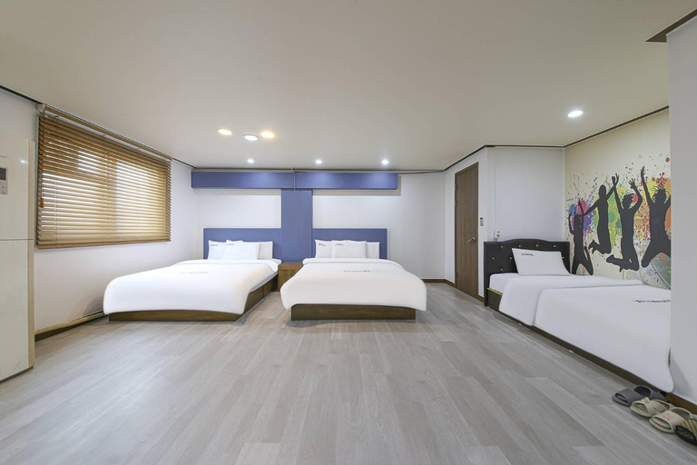 Bedroom 3, XO Motel, Jeonju