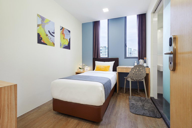 Bedroom 12