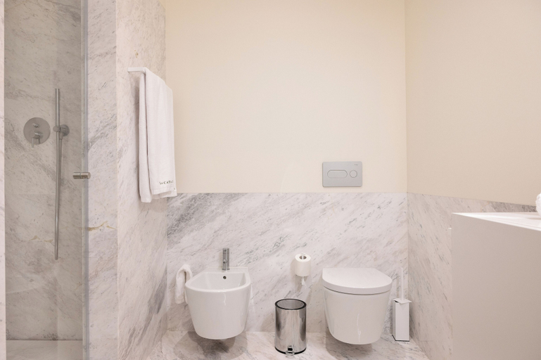 Bathroom 4, Vila Catarina Luxury Apartments, Porto