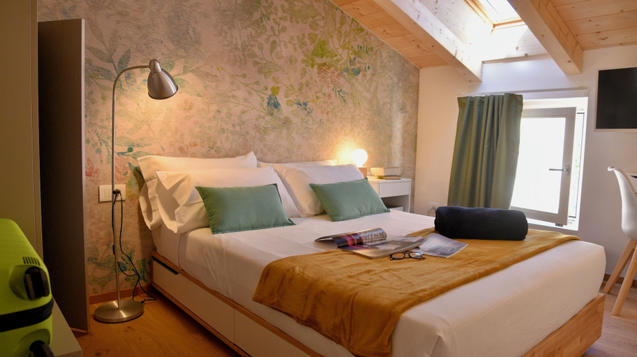 Bedroom 3, Nine Rooms Trento, Trento