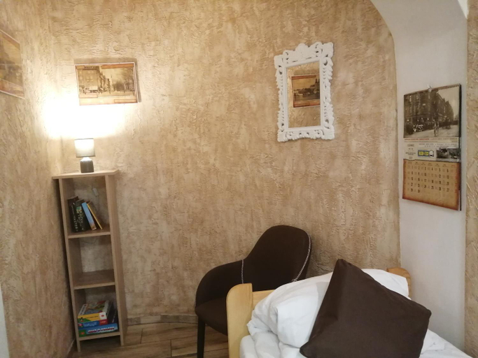 Others 5, Apartament i pokoje goscinne Gniezno, Gniezno