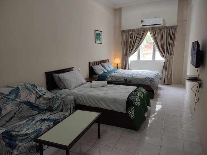 Bedroom 9