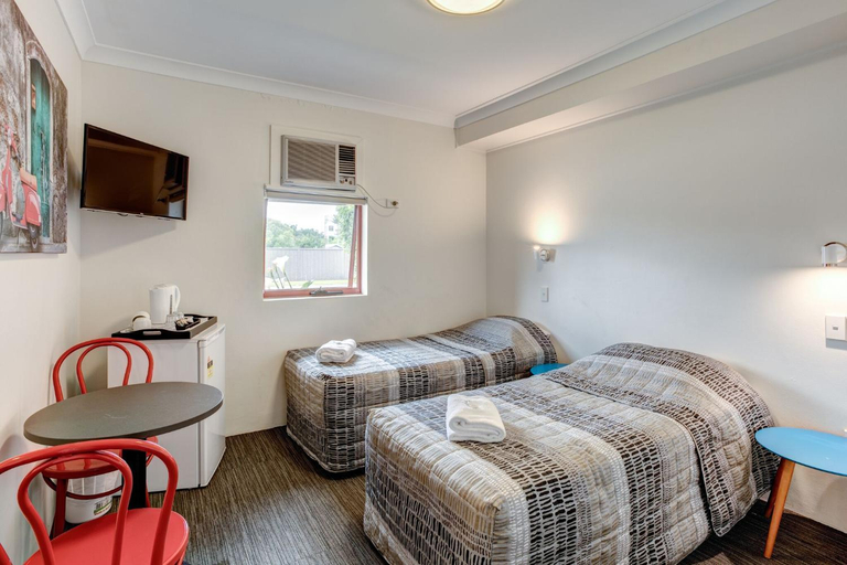Bedroom 16