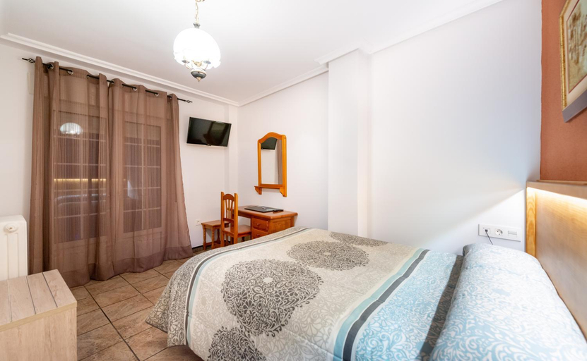 Bedroom 3, Tierra de la Reina, León