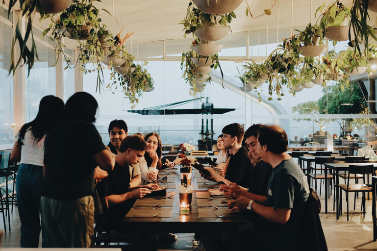 Food & Drinks 14