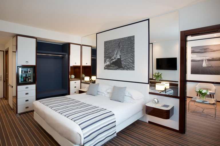 Bedroom 9