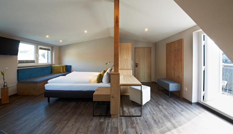 Bedroom 16