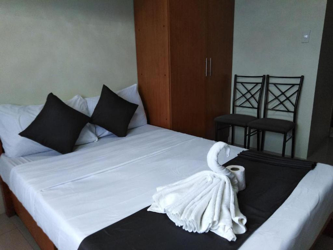 Bedroom 2, Horizon 101 A10 Shortwalk Robinson's Mall + Free Wifi+ Netflix, Cebu City