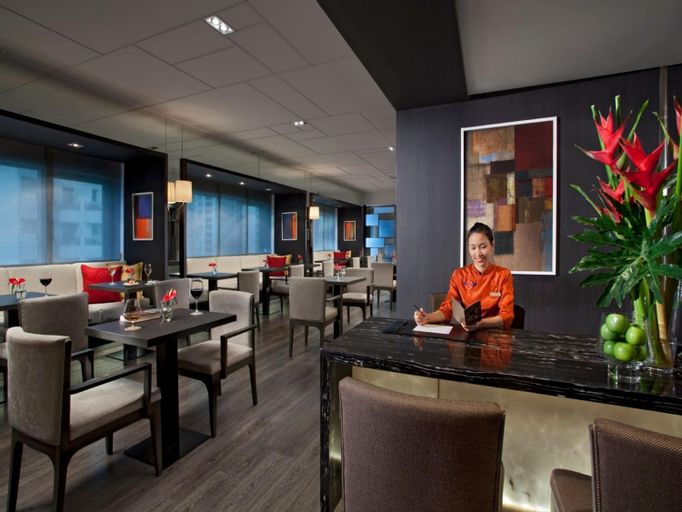 Restaurant 13