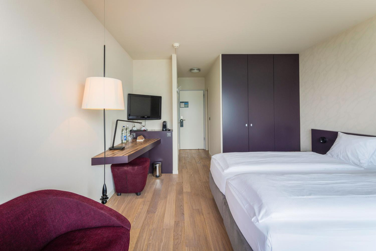 Bedroom 18