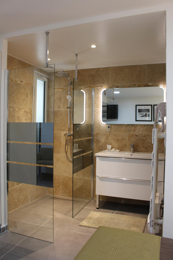 Bathroom 2, RESIDENCE INAYA, Var