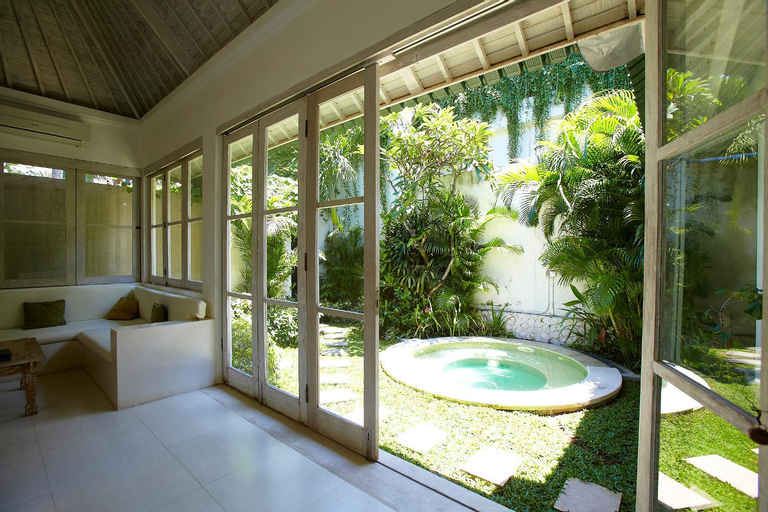 Bathroom 7