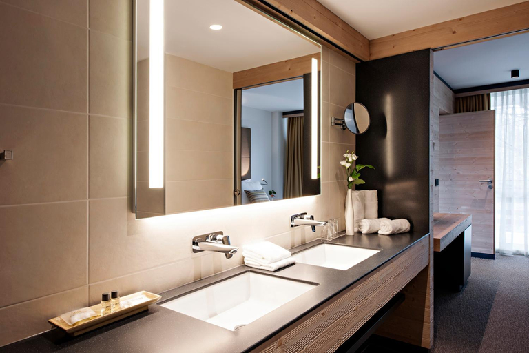 Bathroom 5, Rikli Balance Hotel – Sava Hotels & Resorts, Bled