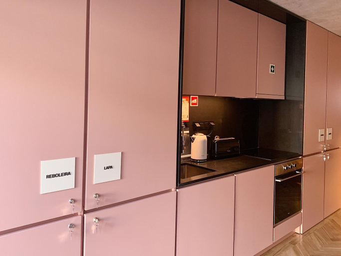 Others 4, Oporto CoLiving Monte Ramalde, Porto