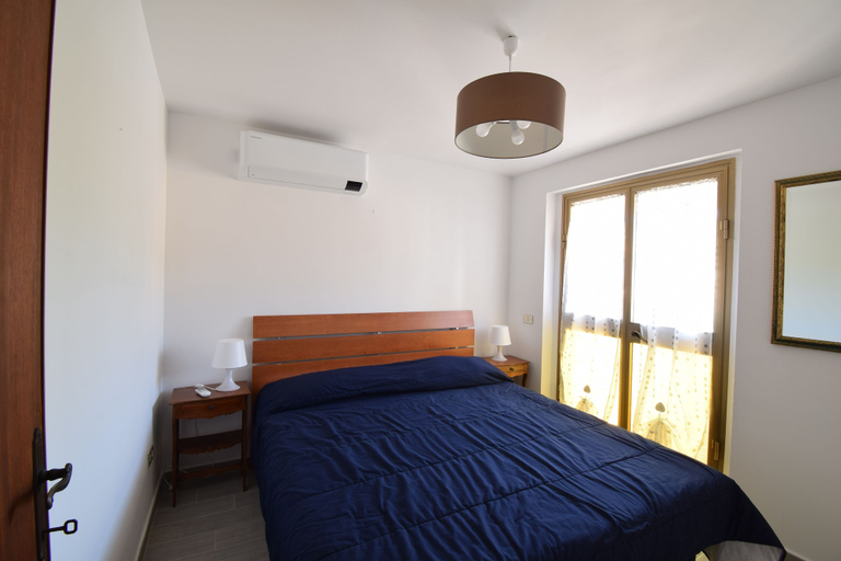 Bedroom, Casa Rosada, Nuoro