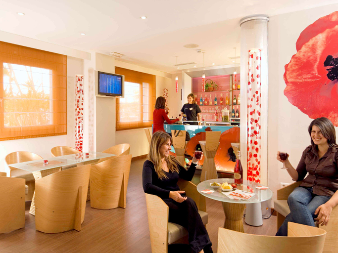 Food & Drinks 5, ibis budget Malaga Aeropuerto Avenida Velazquez, Málaga
