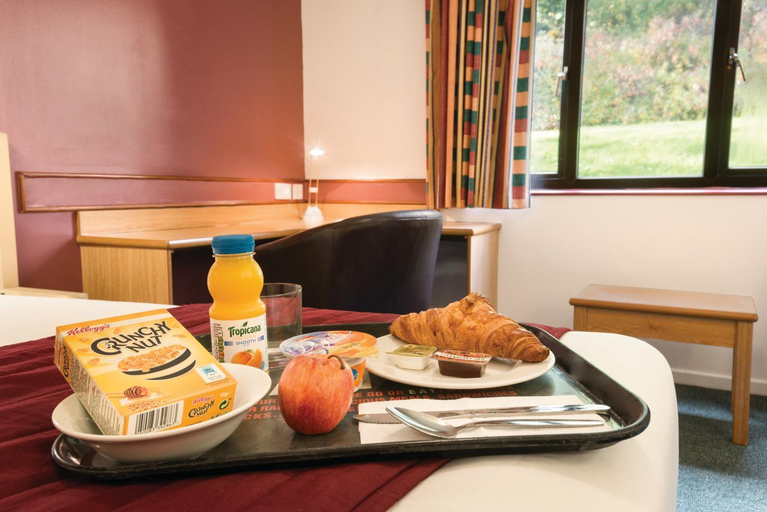 Food & Drinks, Days Inn Bradford, Calderdale