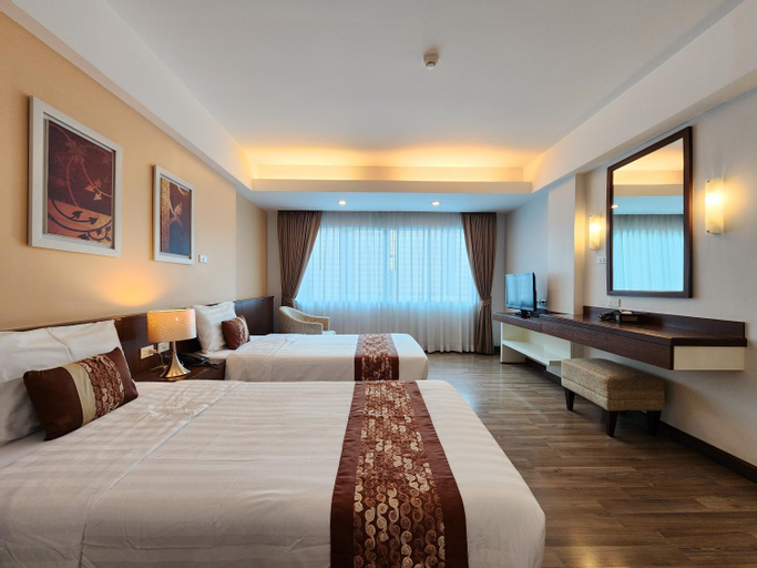 Bedroom 8