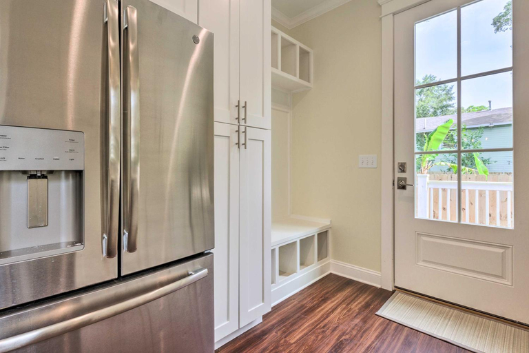 Others 4, 2 Mi to Dauphin St! Charming Home in Mobile, Mobile