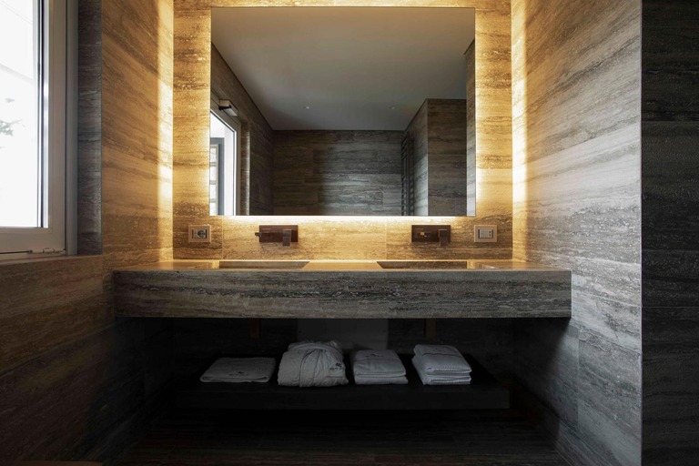 Bathroom 8