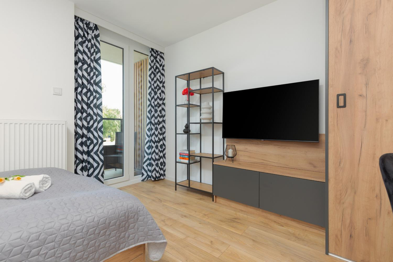 Others 3, Warsaw Praga Kokoryczki Apartments with Parking by Noclegi Renters, Warsaw