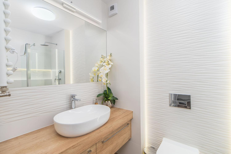 Bathroom 3, FARO Apartamenty Kasprowicza 20 BASEN w cenie SCHWIMMBAD im Preis, Kołobrzeg