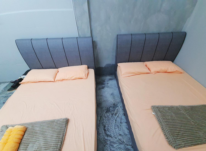 Lot 85 Seremban Town New Cozy Homestay Lobak Roomstay, Seremban