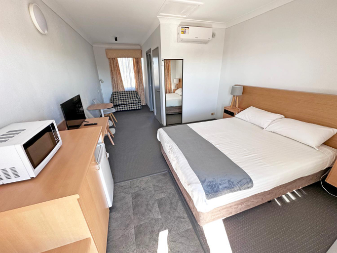 Bedroom 11
