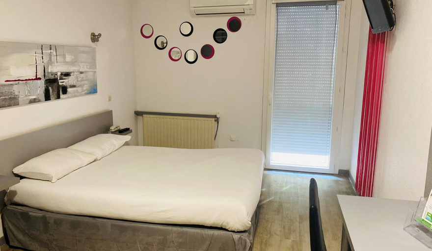Bedroom 6
