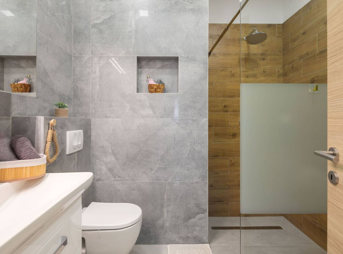 Bathroom, Contemporary Apartment With Terrace and Spacious Garden, Kaštela