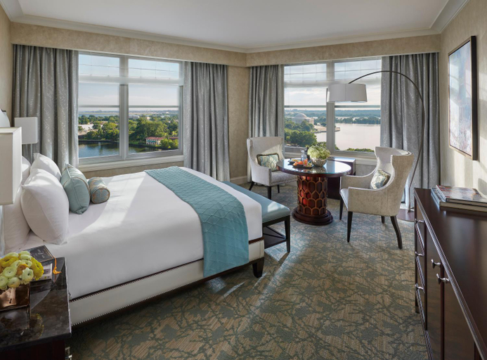 Bedroom 3, The Potomac Hotel, Autograph Collection, Washington D.C.