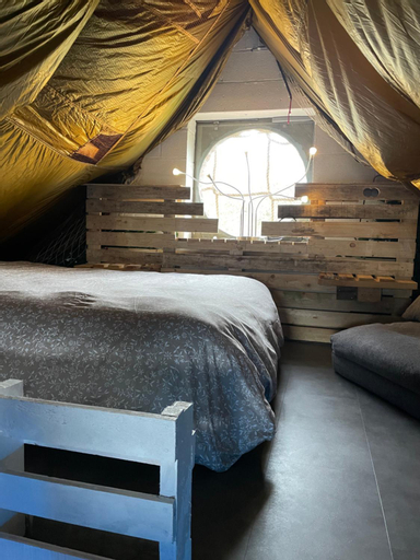 Casawellness nuit insolite avec jacuzzi, Namur