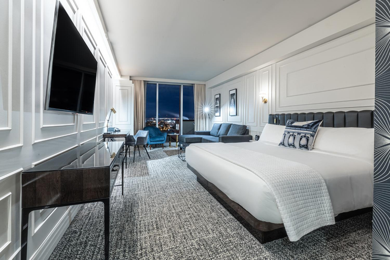 Bedroom 2, Le Capitole Hotel, Communauté-Urbaine-de-Québec