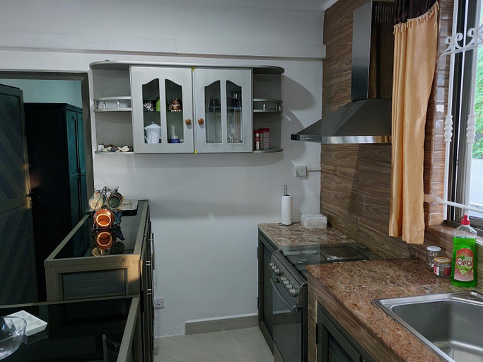 2, Villa Eglantine